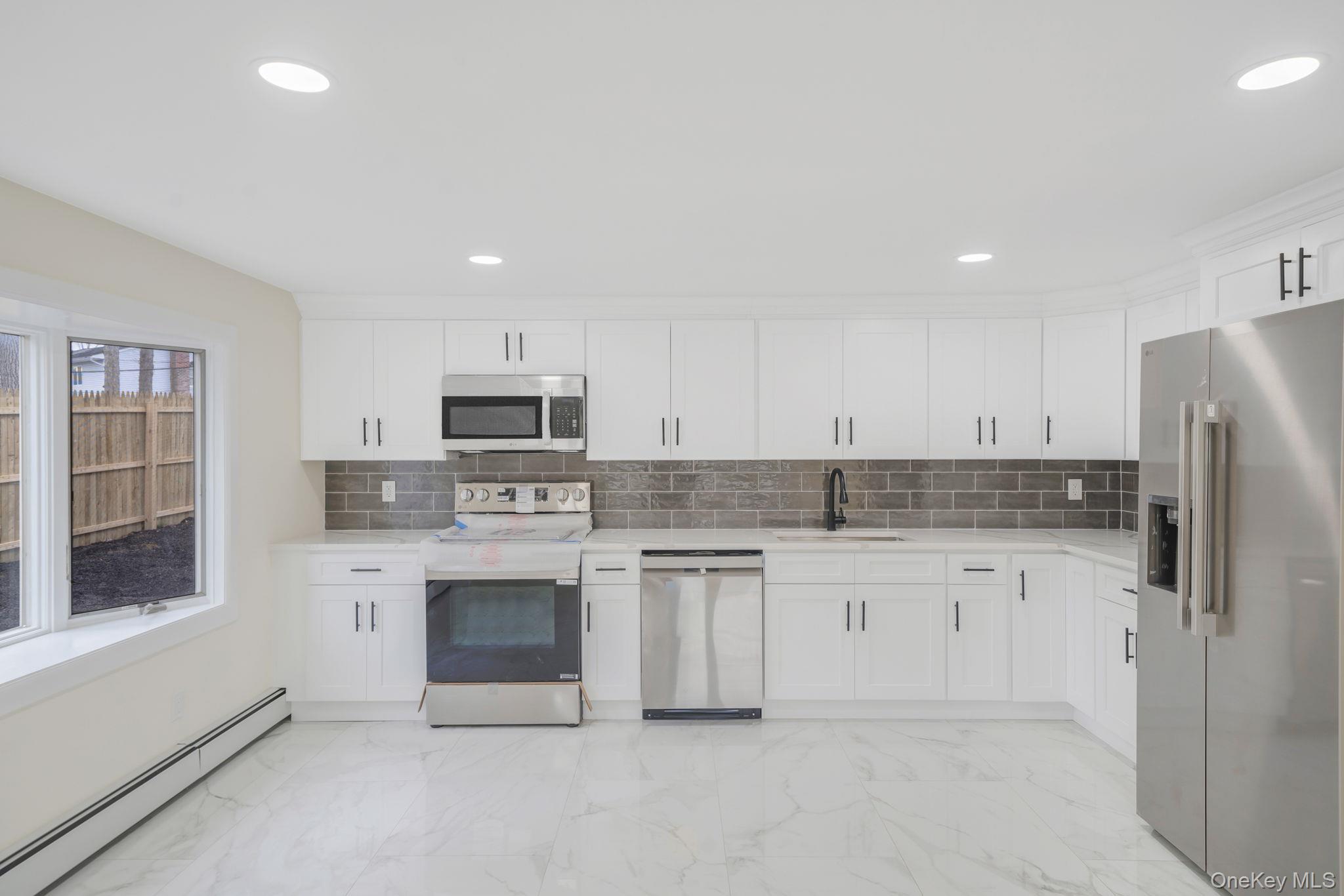 76 Moriches Road Property Photo 4