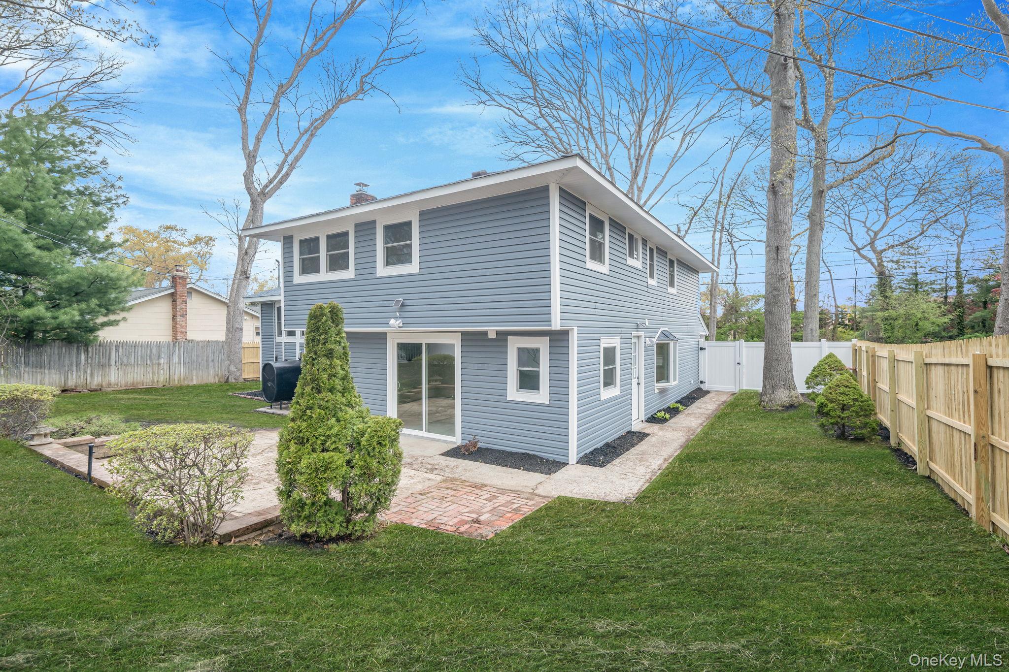 76 Moriches Road Property Photo 29