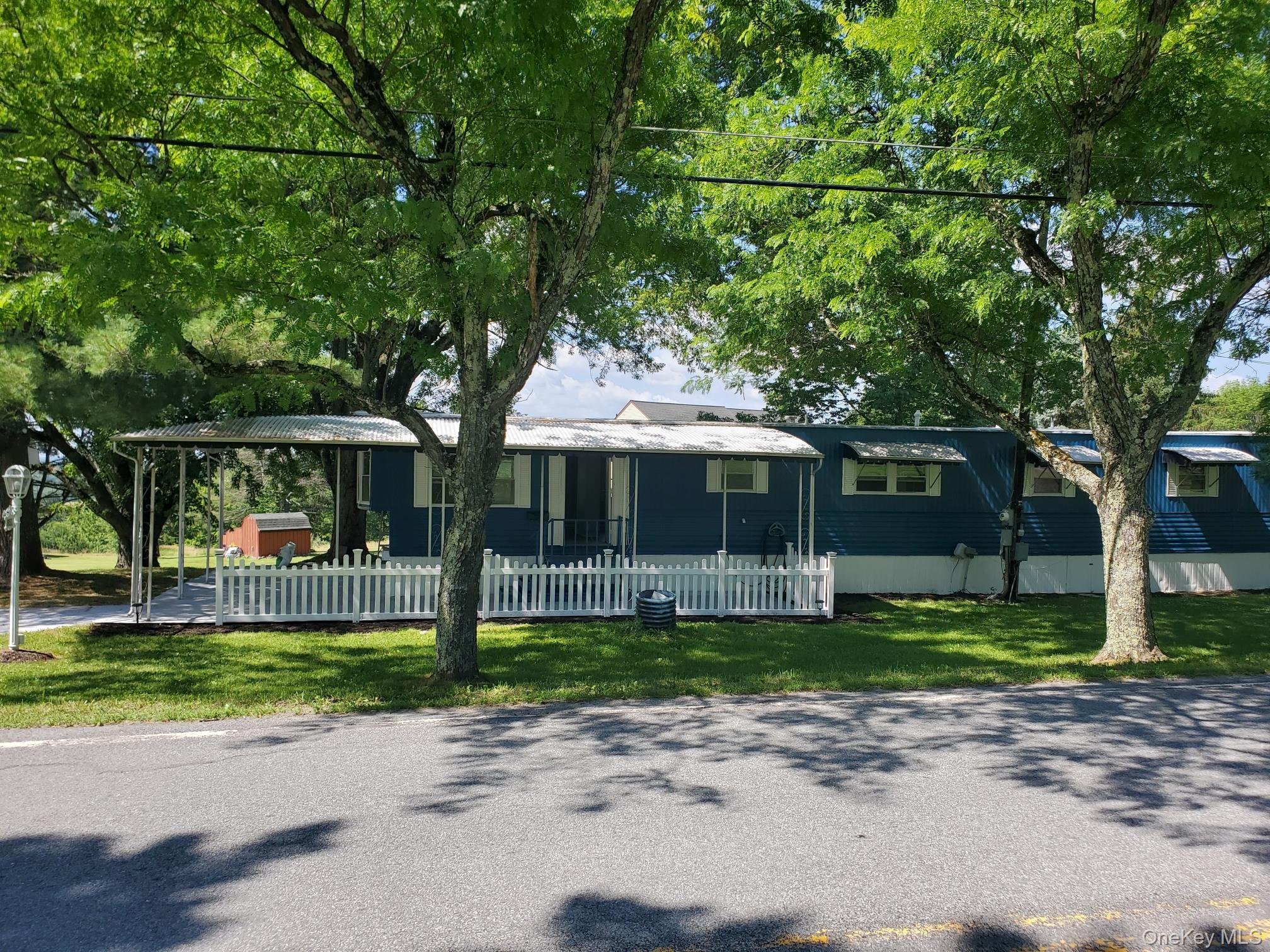 851 Cr-164 Property Photo 1