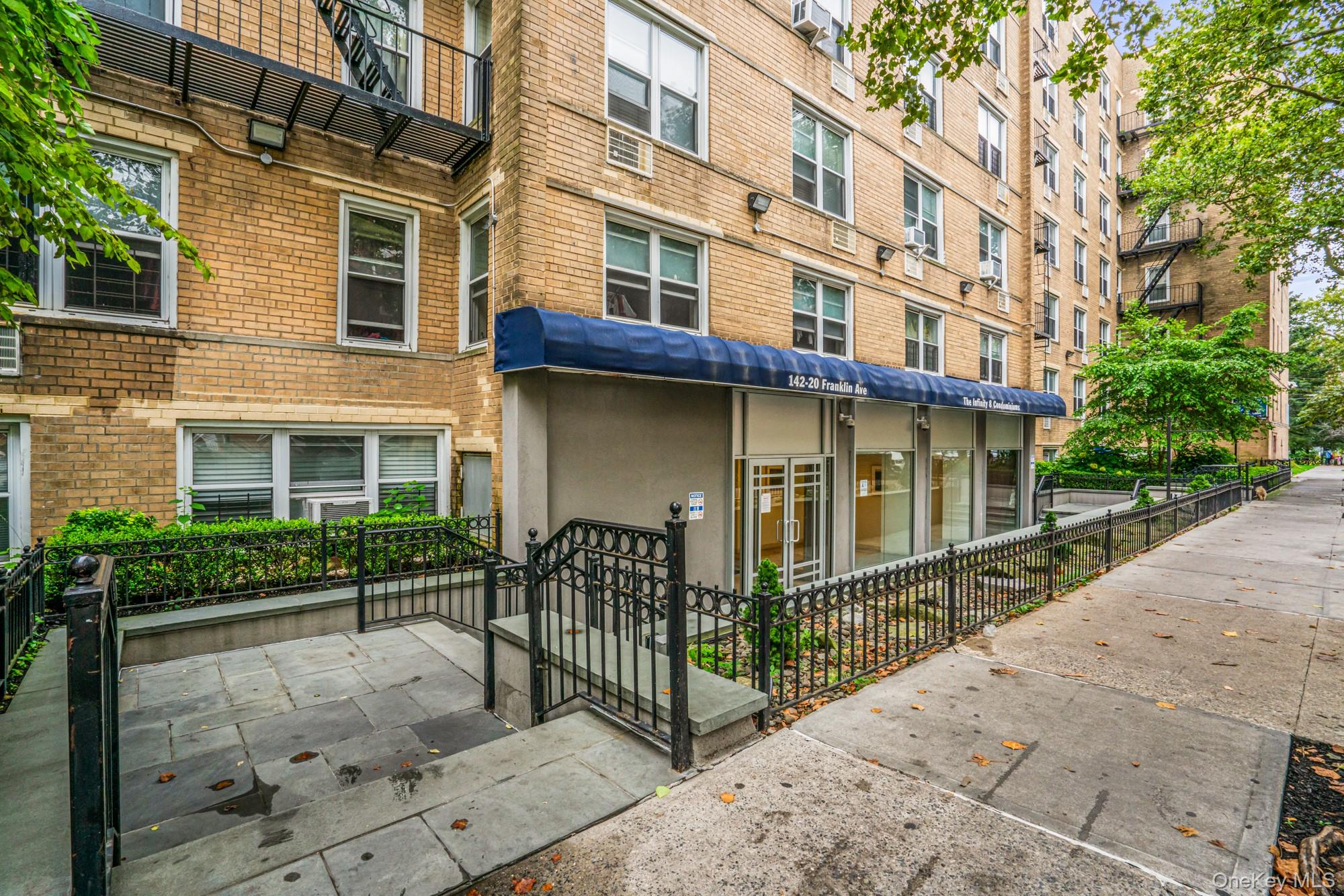 142-20 Franklin Avenue 2g Property Photo 1
