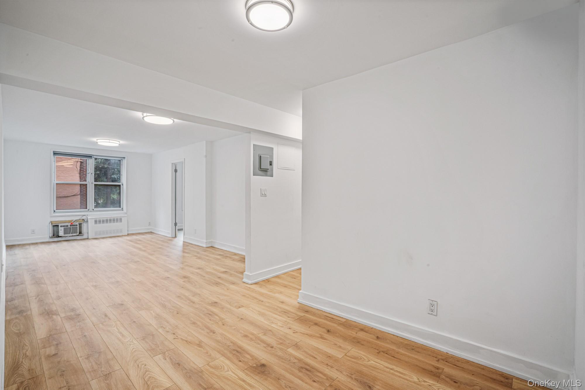 142-20 Franklin Avenue 2g Property Photo 7