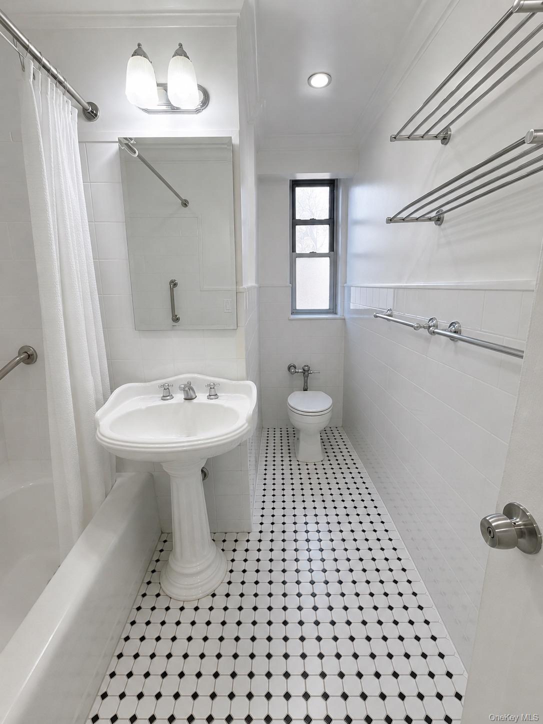 67-38 108th Street C27 Property Photo 15