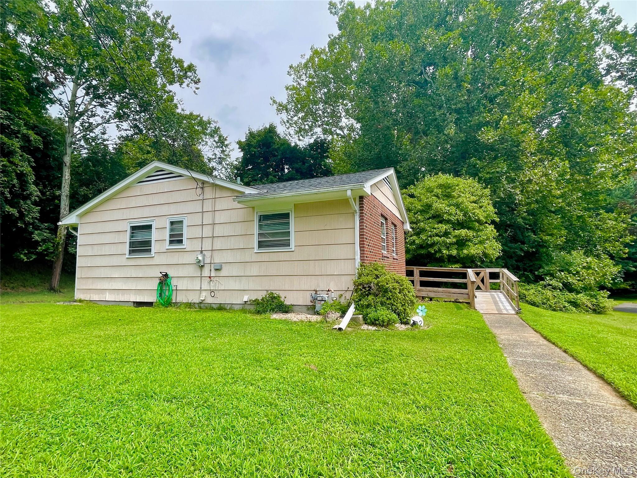 42 Rela Avenue Property Photo 2