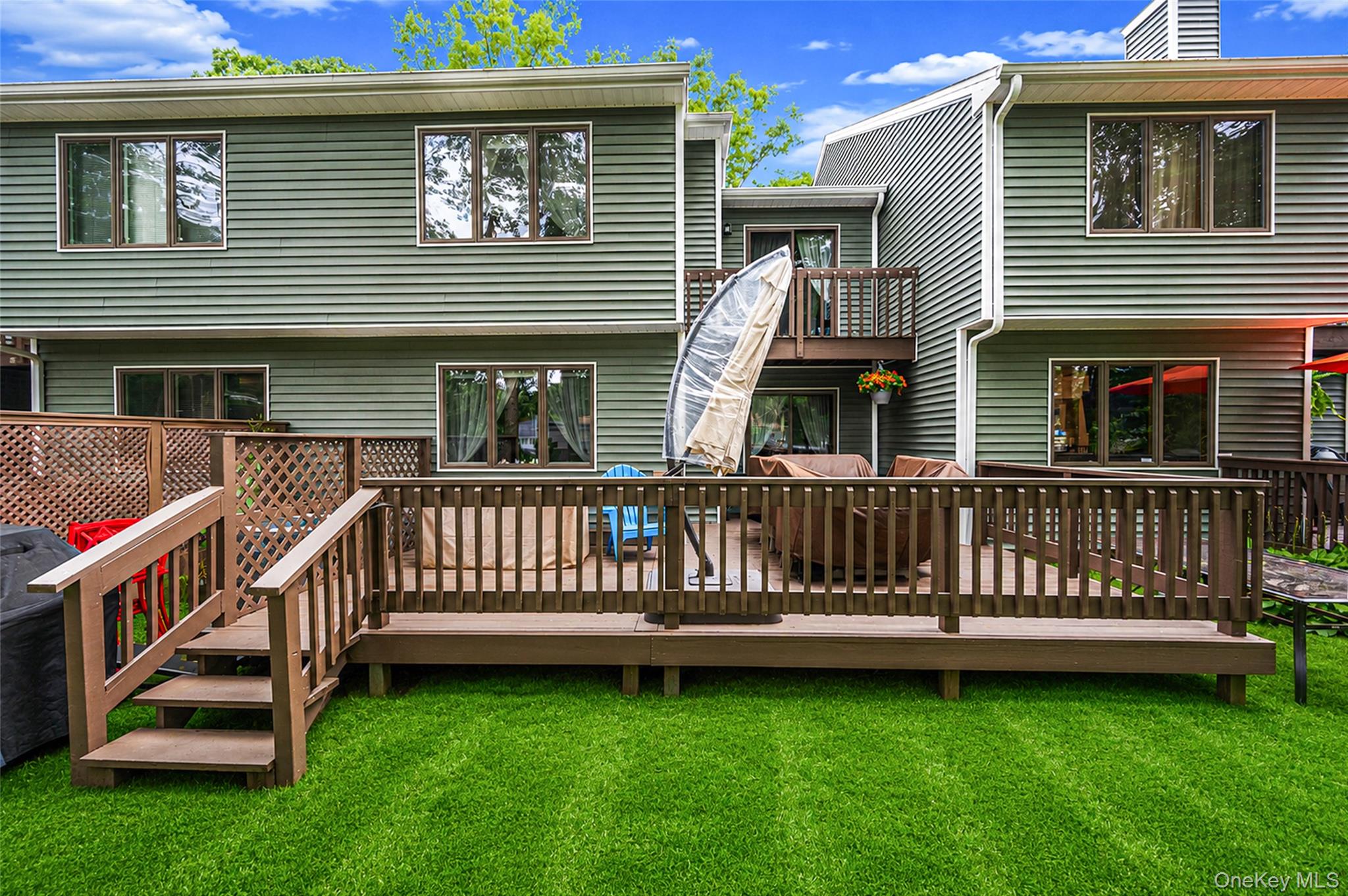5 Jeremy Circle Property Photo 22