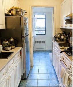 143-36 Barclay Ave 6c Property Photo 9