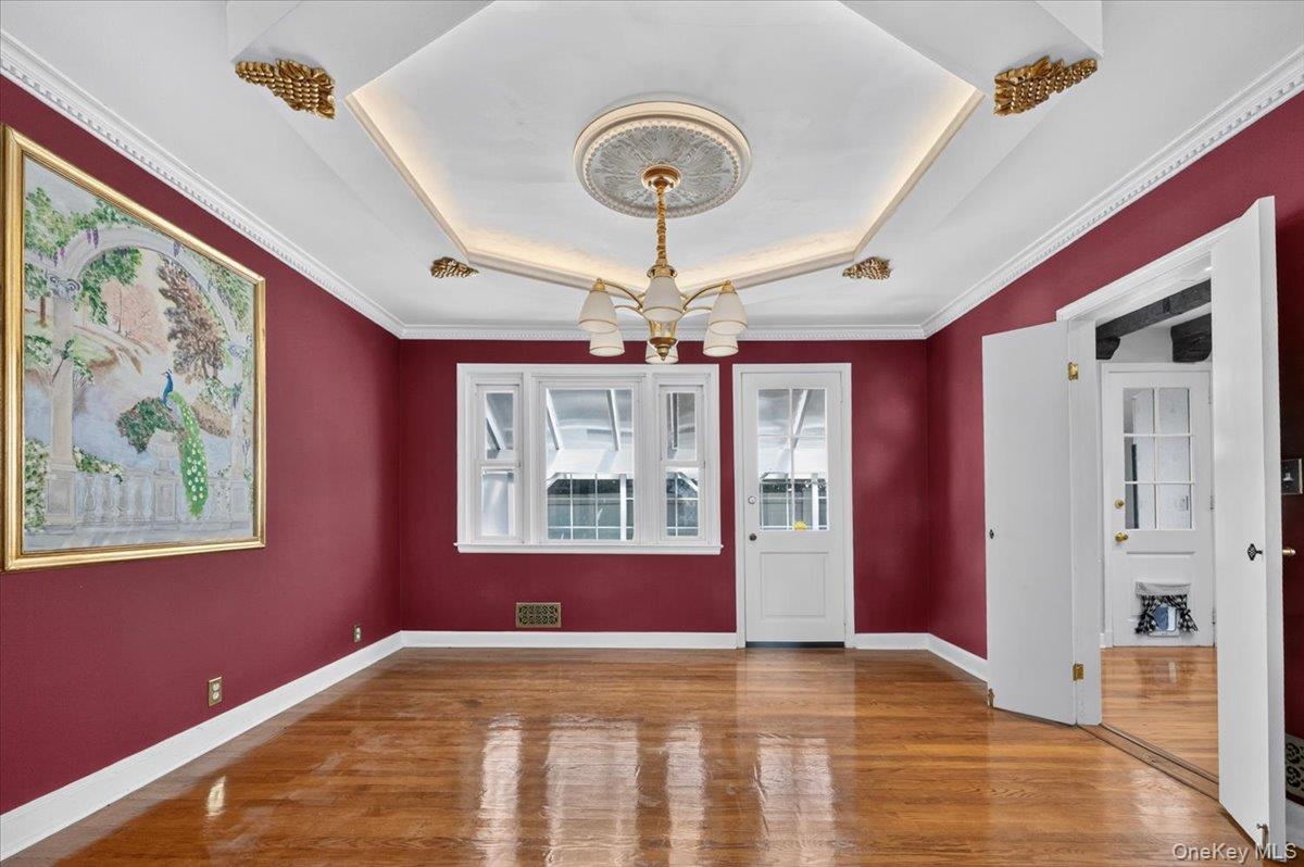 1155 Webster Avenue Property Photo 7