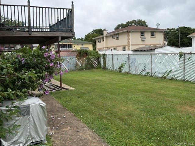 89 Lincoln Avenue Property Photo 2