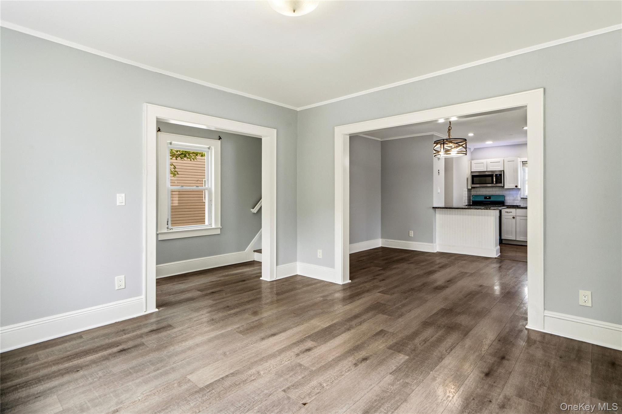 984 Maxwell Street Property Photo 8