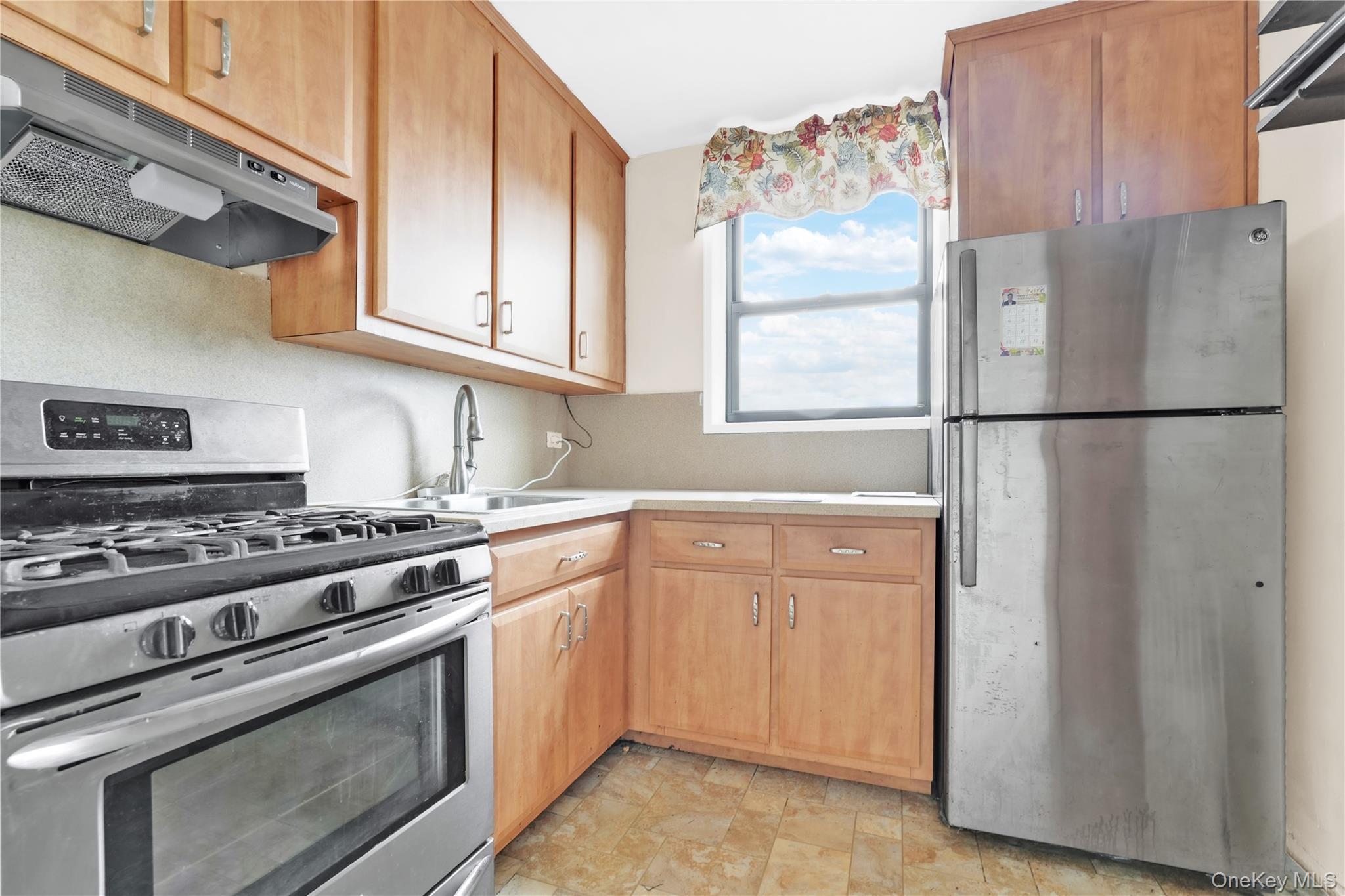 108-05 Astoria Boulevard 6-a Property Photo 9