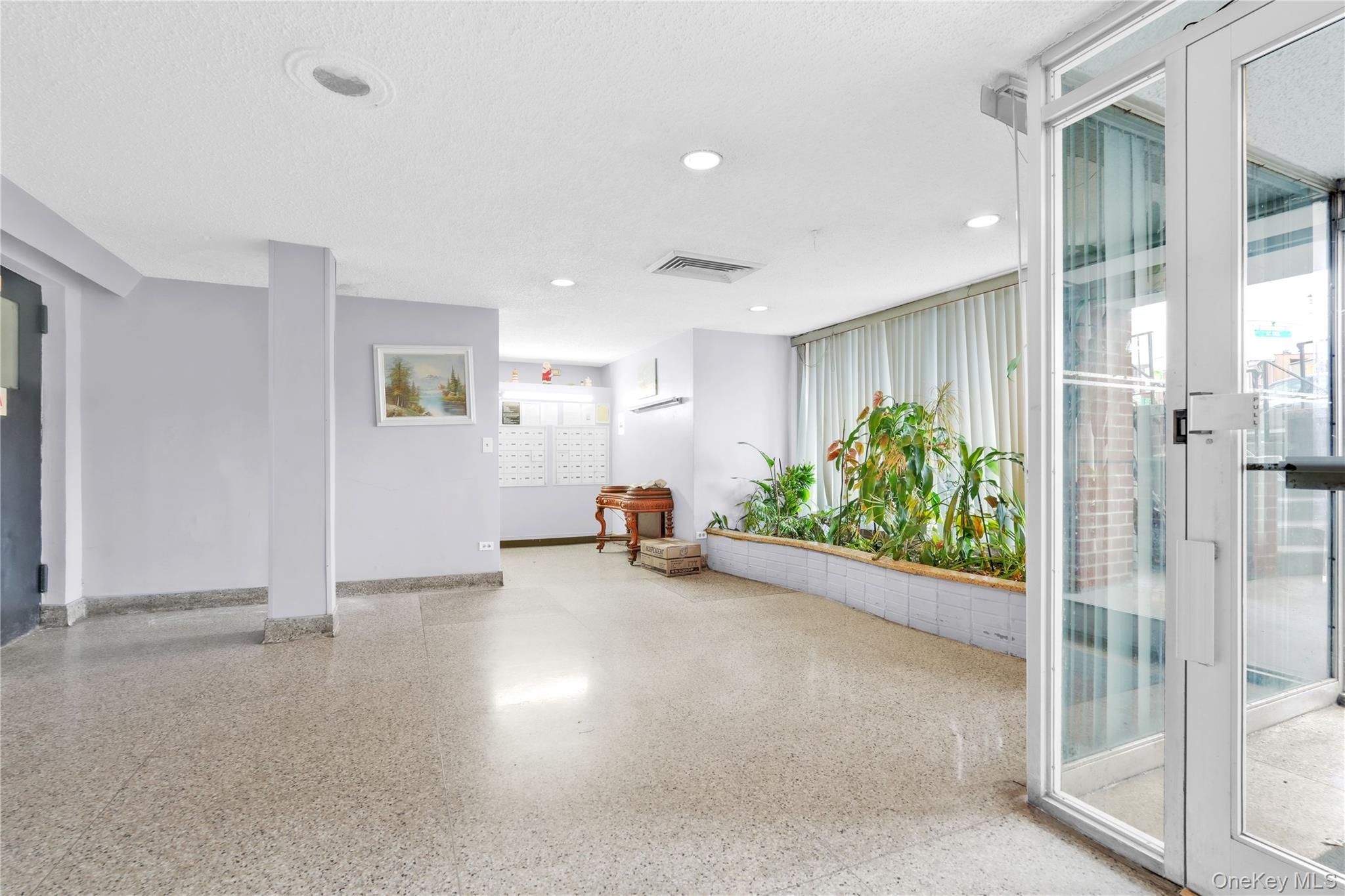108-05 Astoria Boulevard 6-a Property Photo 15