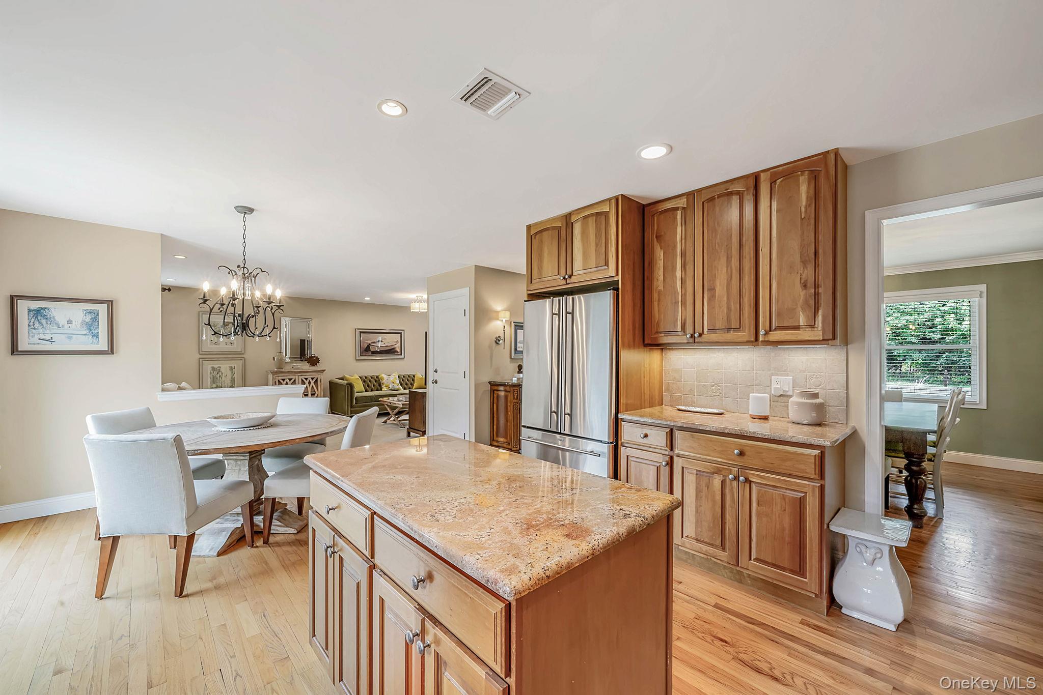 26 River Avenue Property Photo 12