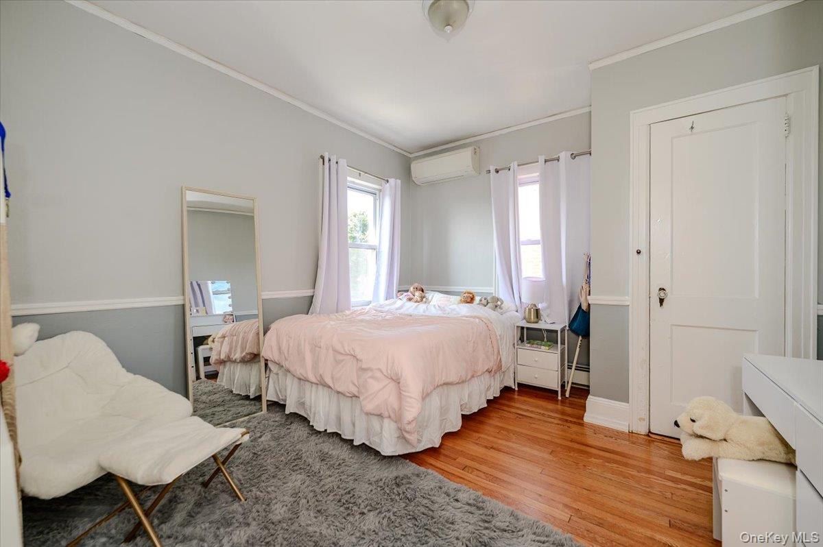 516 W Market Street Property Photo 13