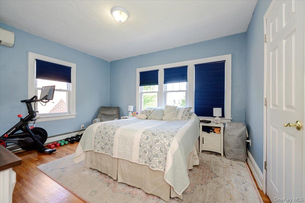 516 W Market Street Property Photo 15