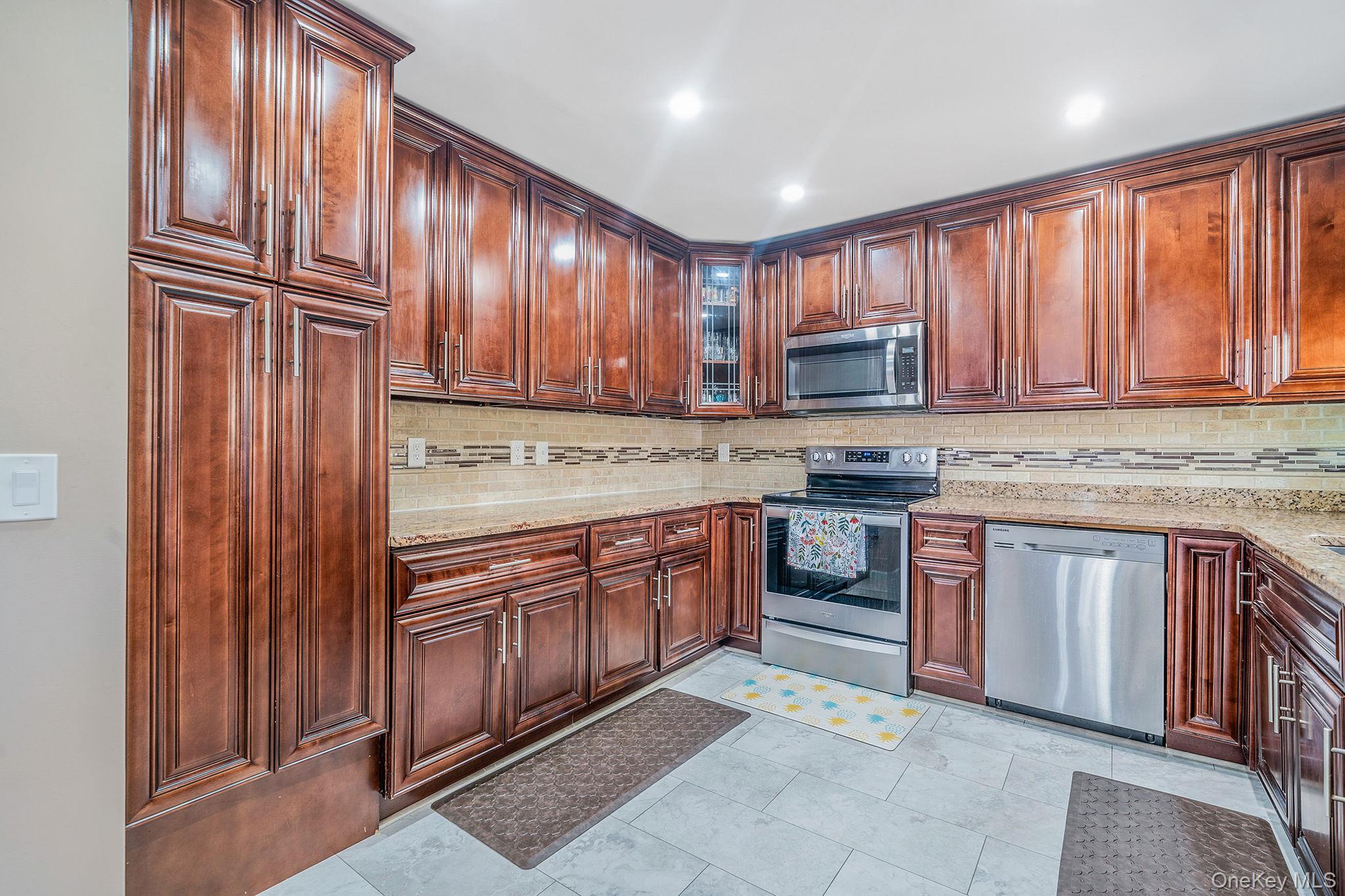 4 Morgan Avenue Property Photo 9
