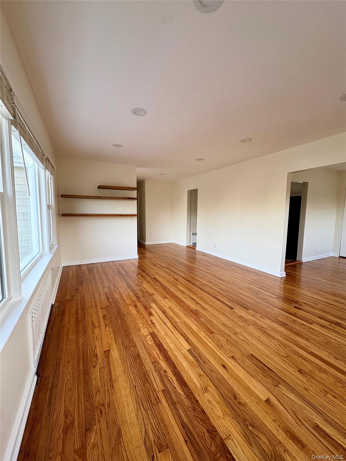 165 Franklin Boulevard Main Property Photo 2