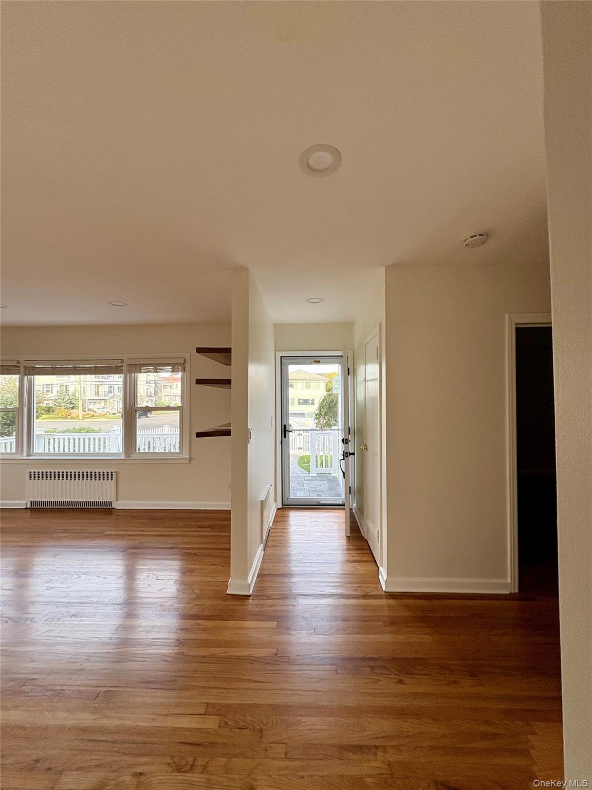 165 Franklin Boulevard Main Property Photo 8