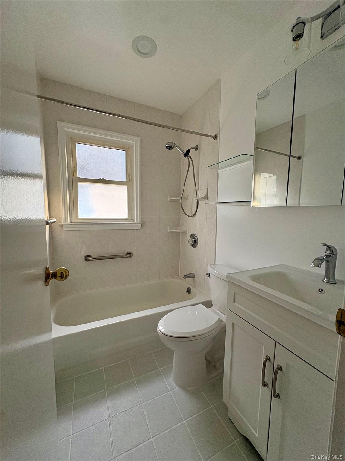 165 Franklin Boulevard Main Property Photo 11