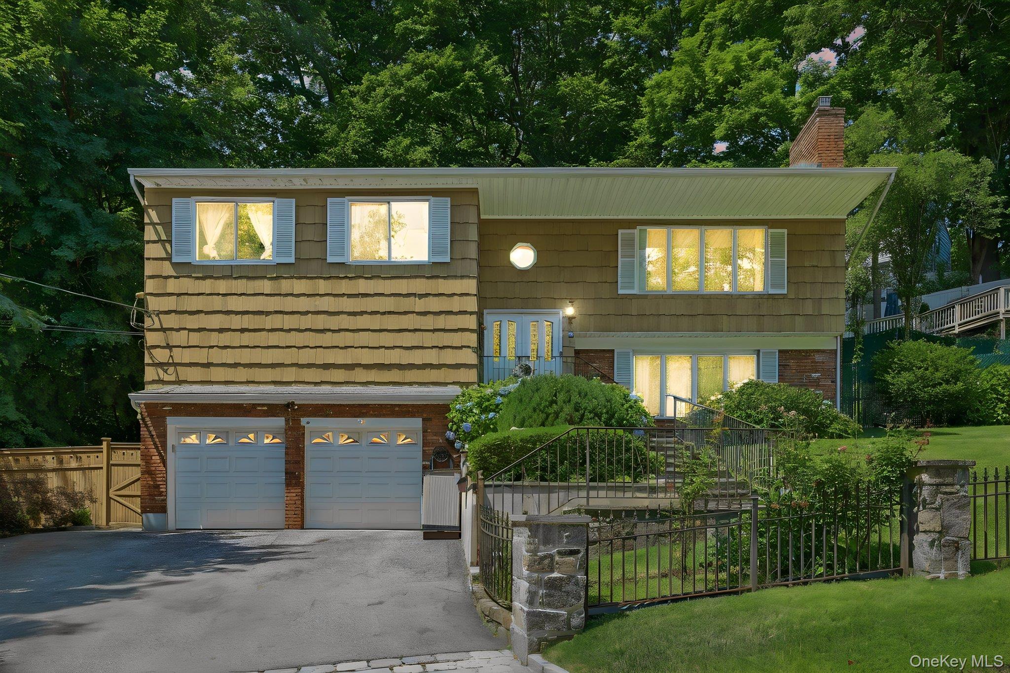 80 Hickory Hill Drive Property Photo 3
