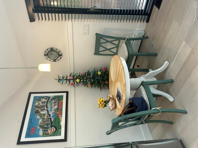 5 Lakeview Terrace Property Photo 4