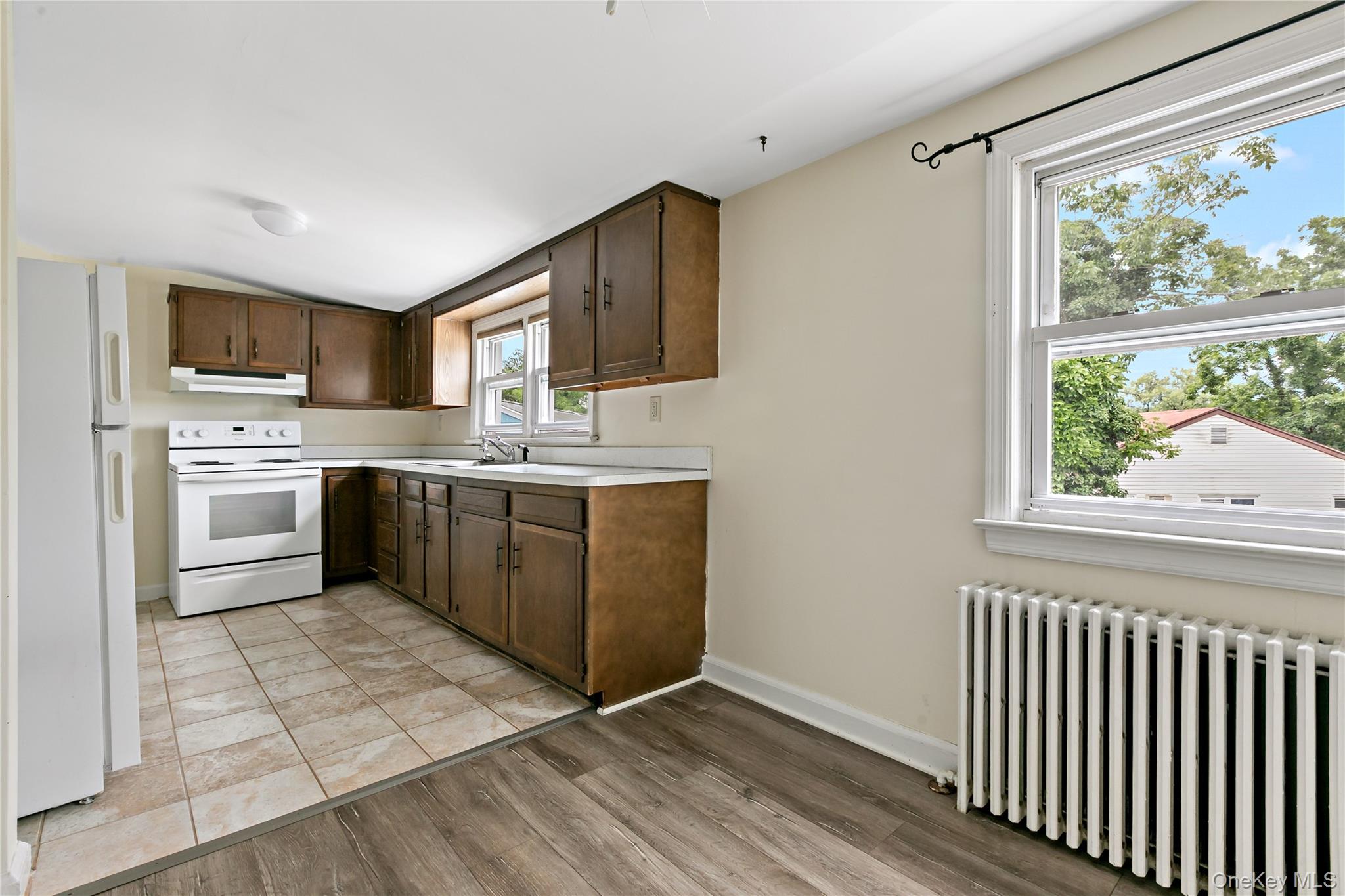 12 Westview Avenue Property Photo 8