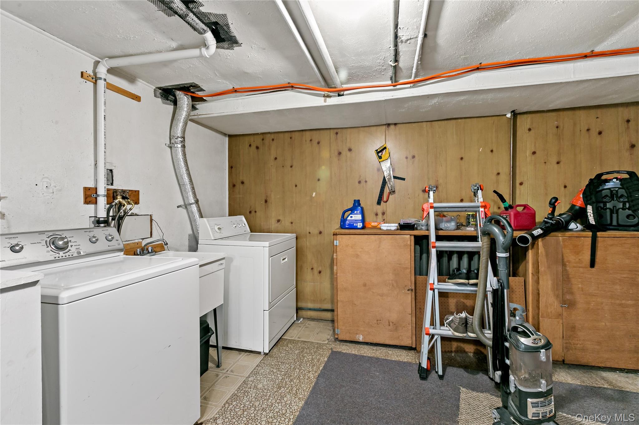 12 Westview Avenue Property Photo 31
