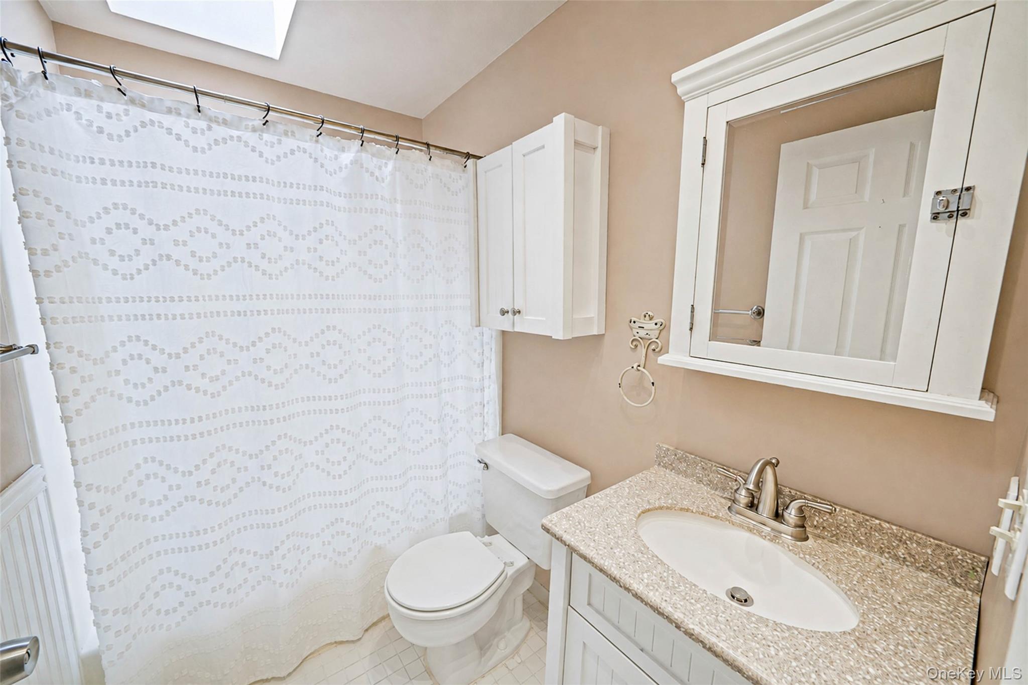 202 Main Street Property Photo 8