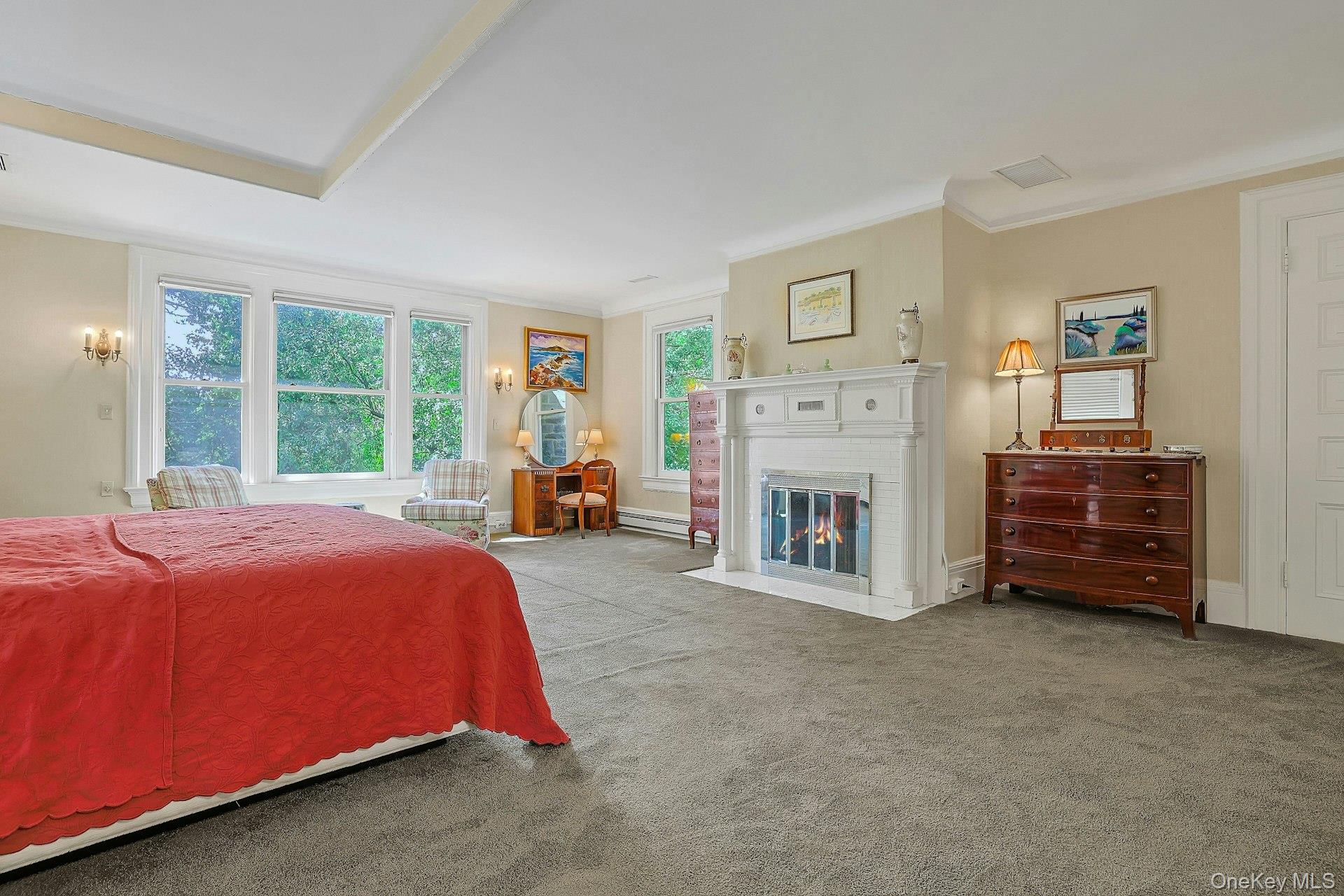 215 Soundview Avenue Property Photo 28