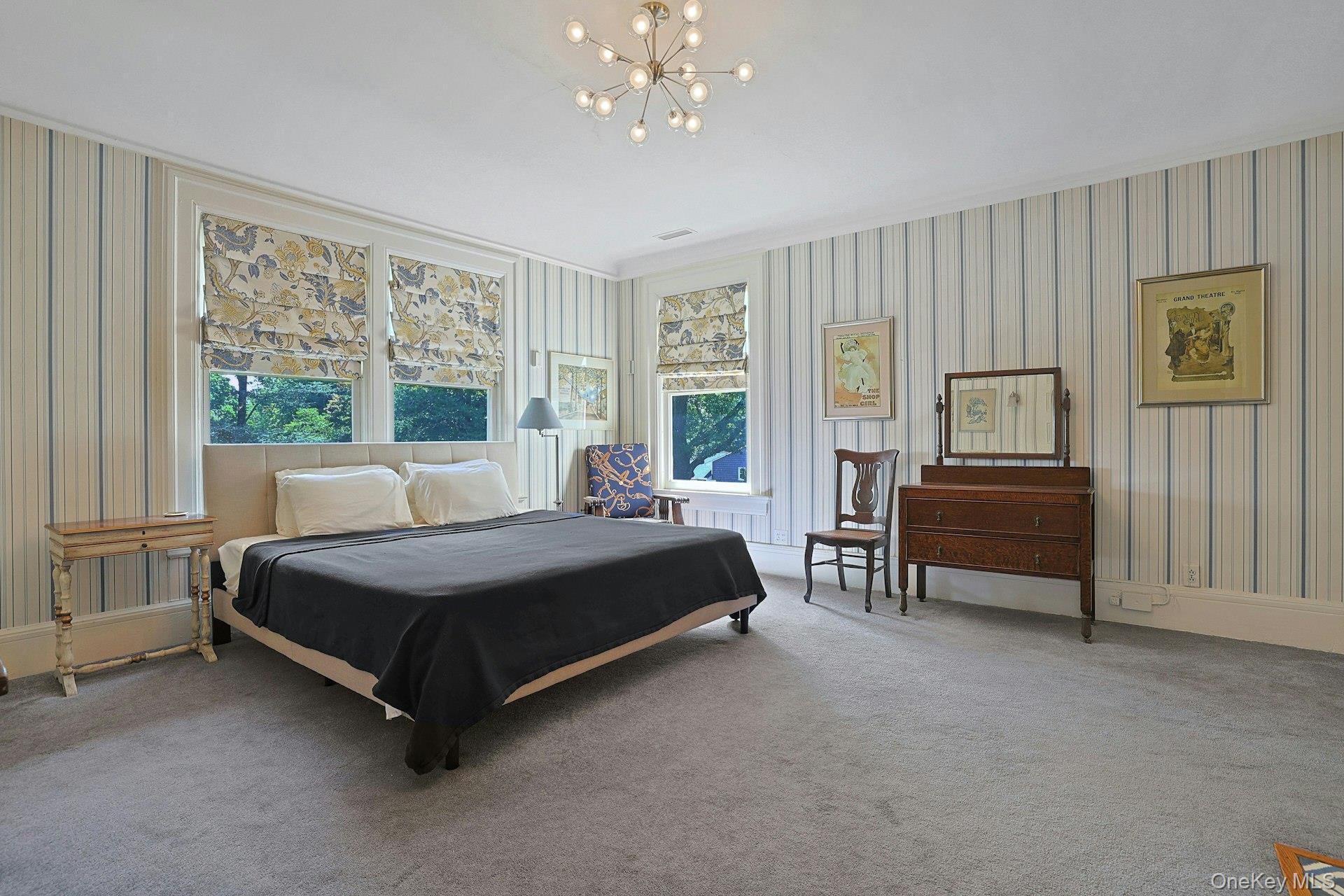 215 Soundview Avenue Property Photo 32
