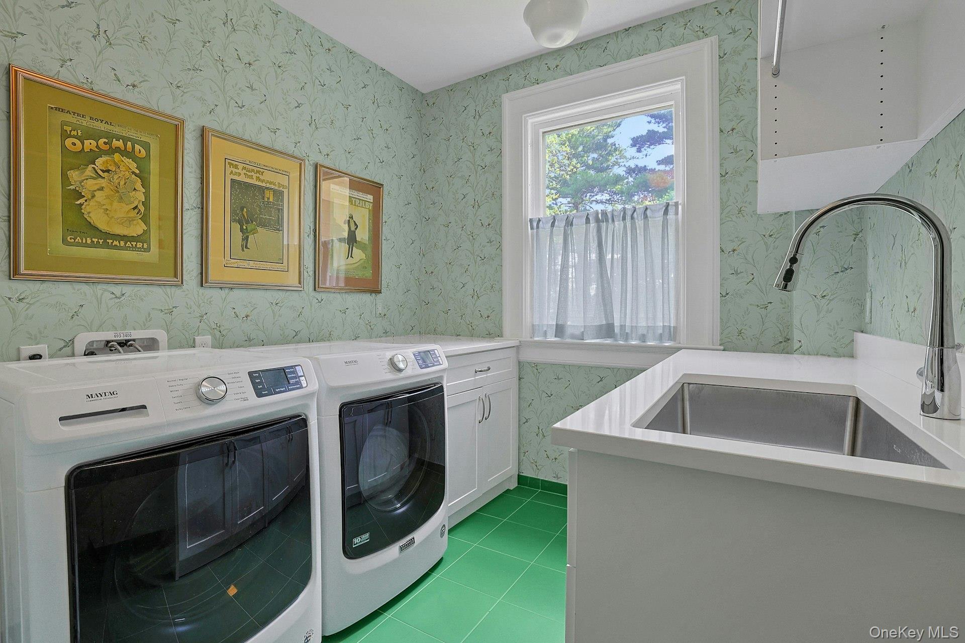 215 Soundview Avenue Property Photo 37