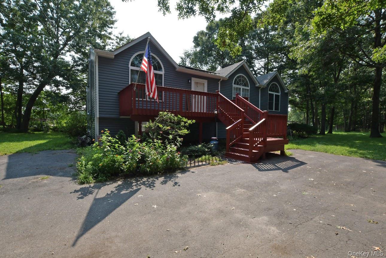 224C Country Road Property Photo 1