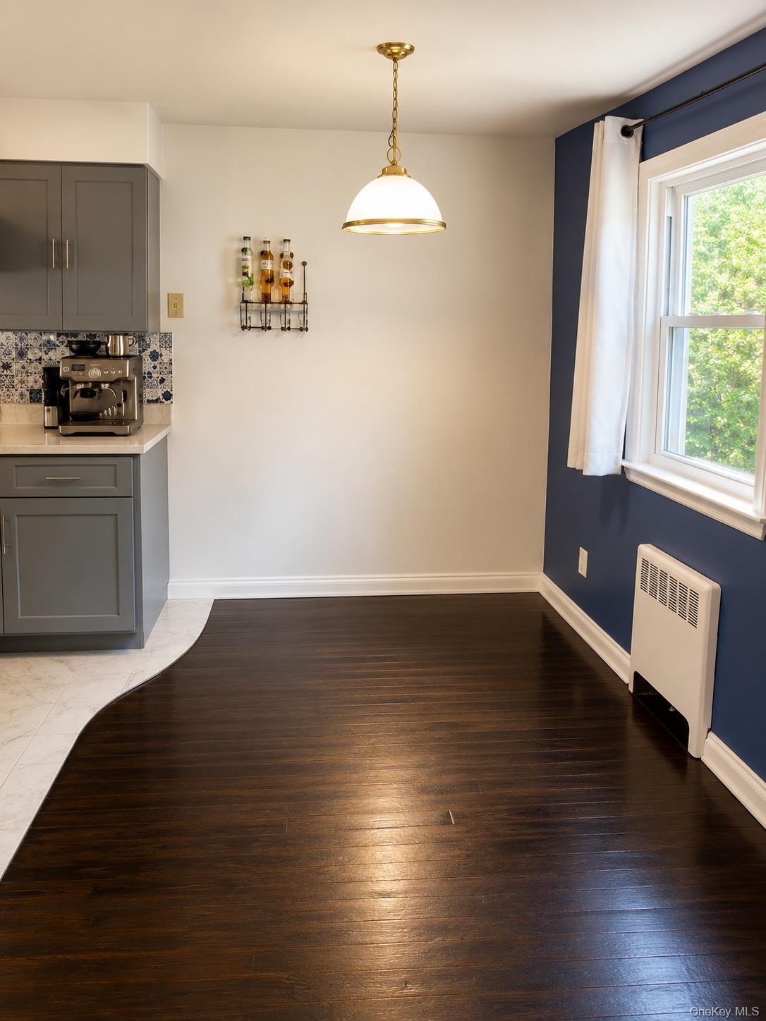 187 Perry Street Property Photo 7