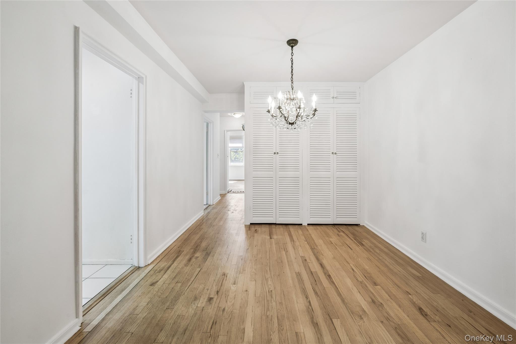 247 Parkview Avenue 3p Property Photo 7