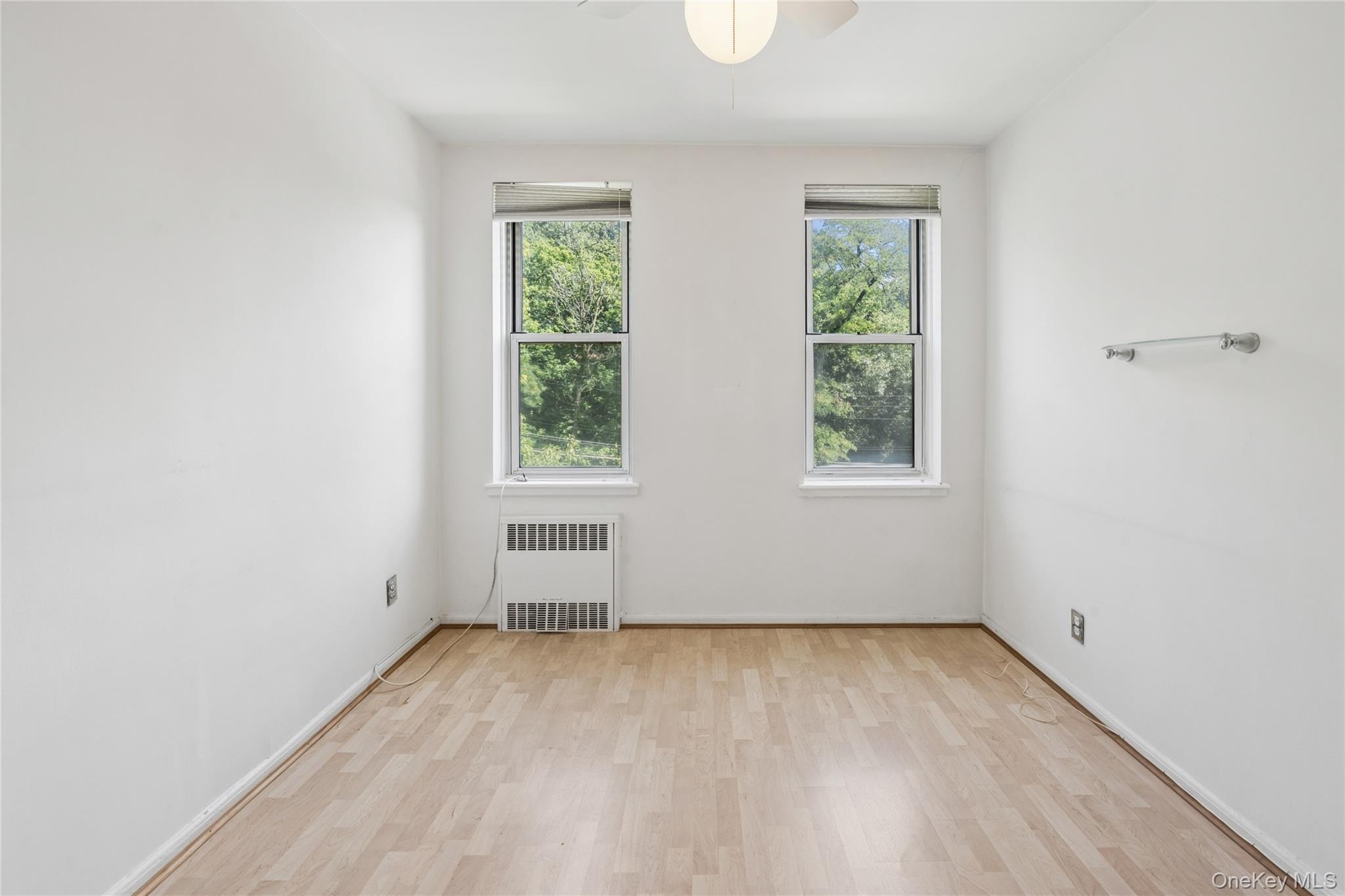 247 Parkview Avenue 3p Property Photo 13