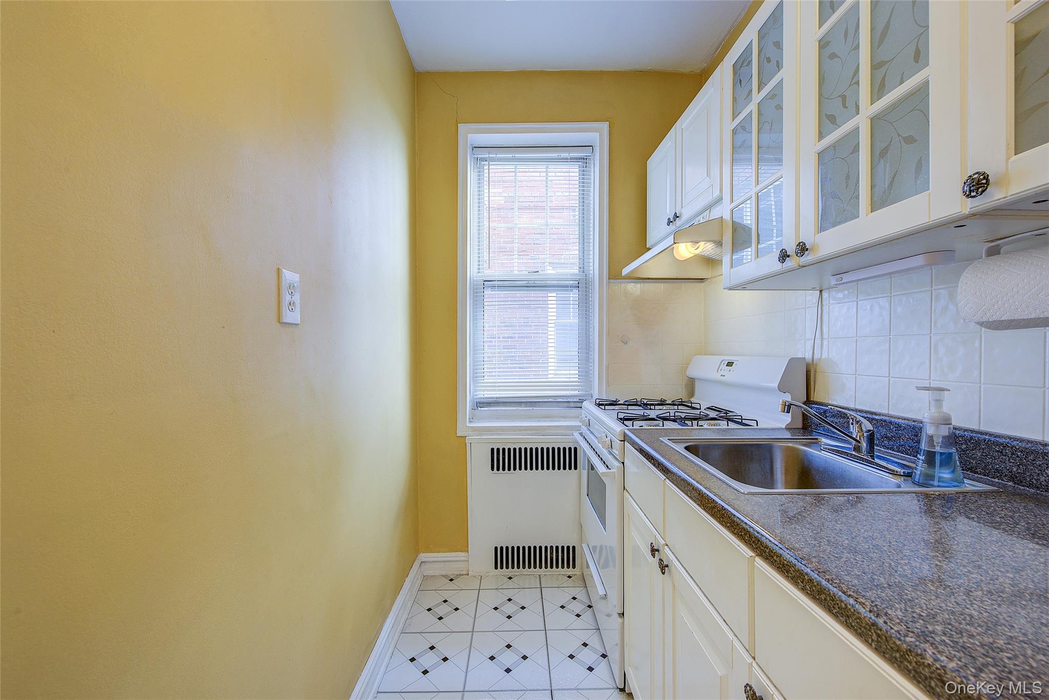 77-15 113th Street 6k Property Photo 25