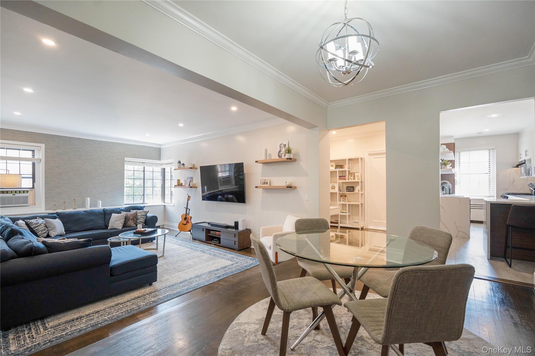 35 Parkview Avenue 6G Property Photo 1
