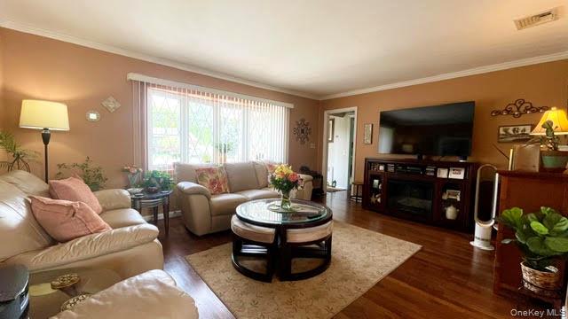 32 Taylor Drive Property Photo 8