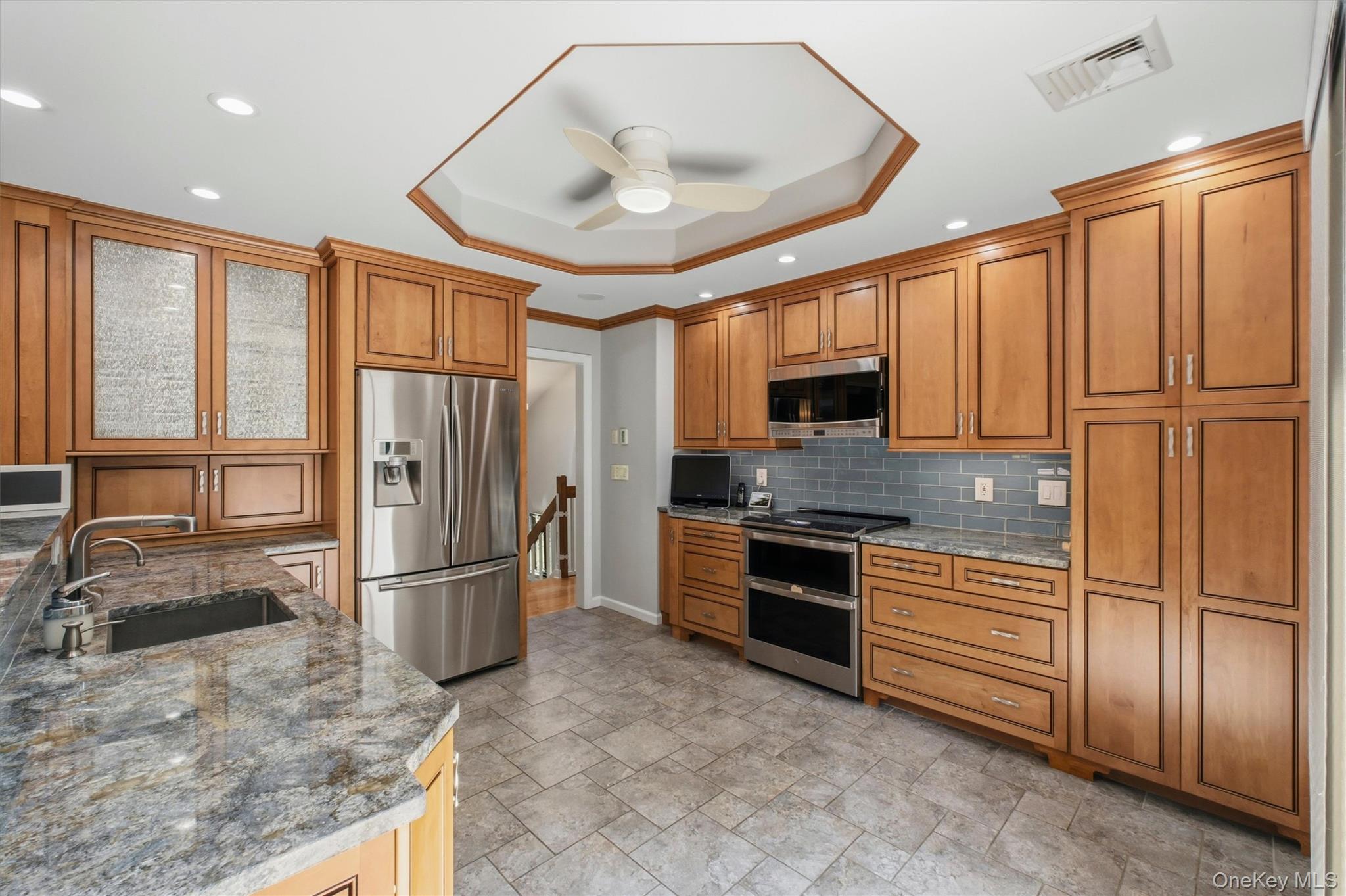 259 Peaceable Hill Road Property Photo 8