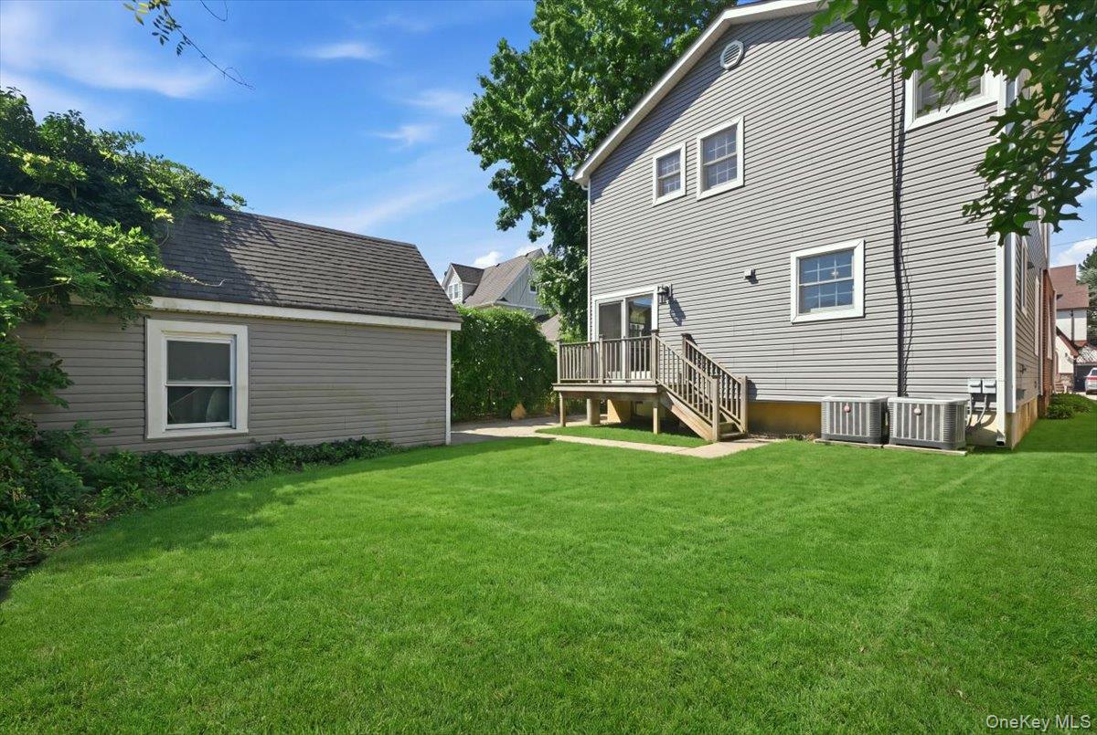 243 Spruce Street Property Photo 37