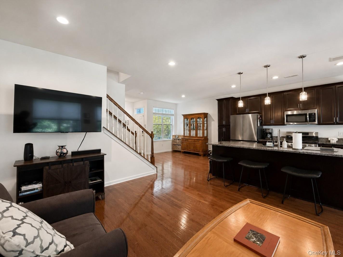 37 Lindentree Lane Property Photo 15
