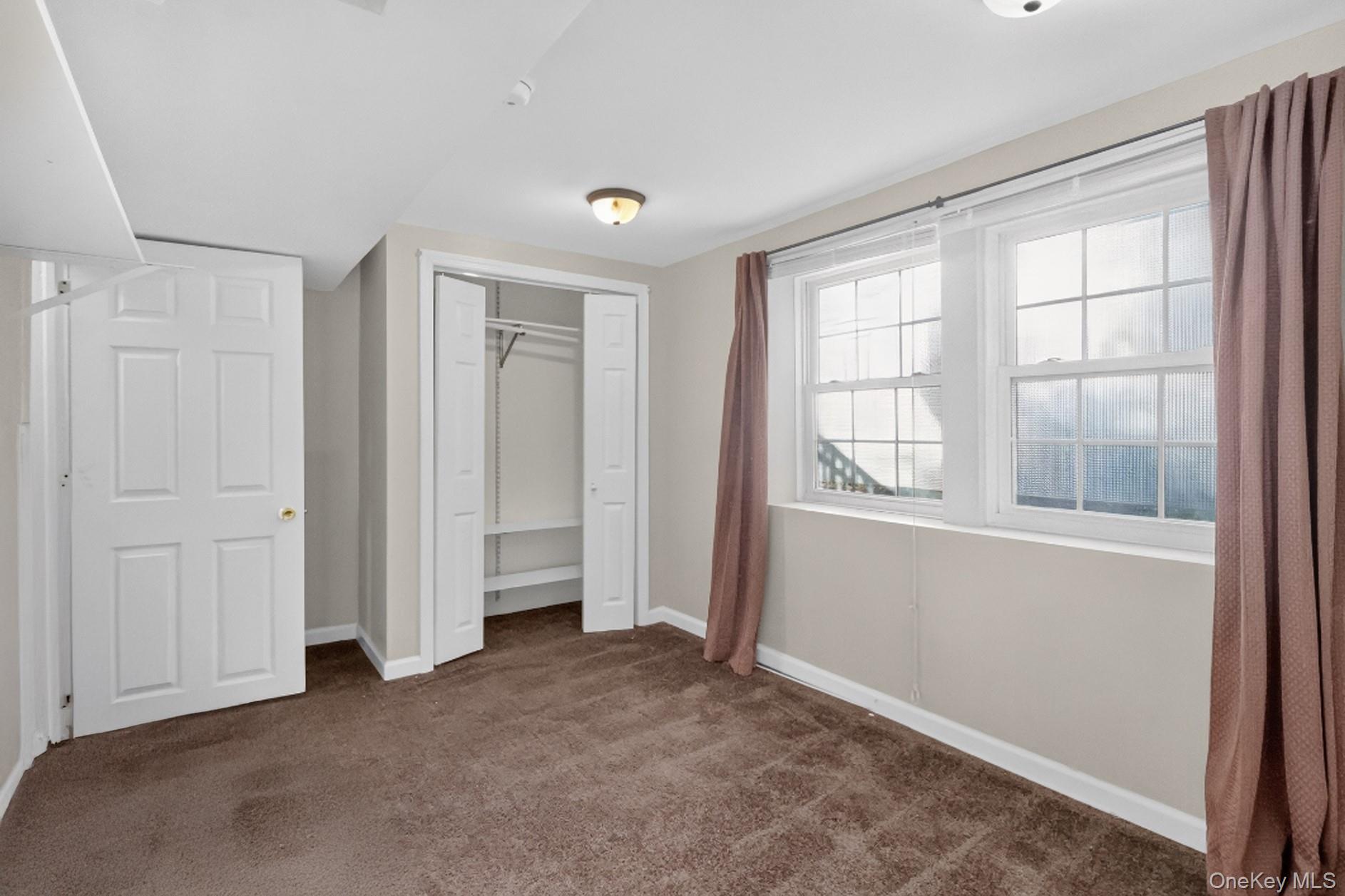 14 Branch Lane Property Photo 13
