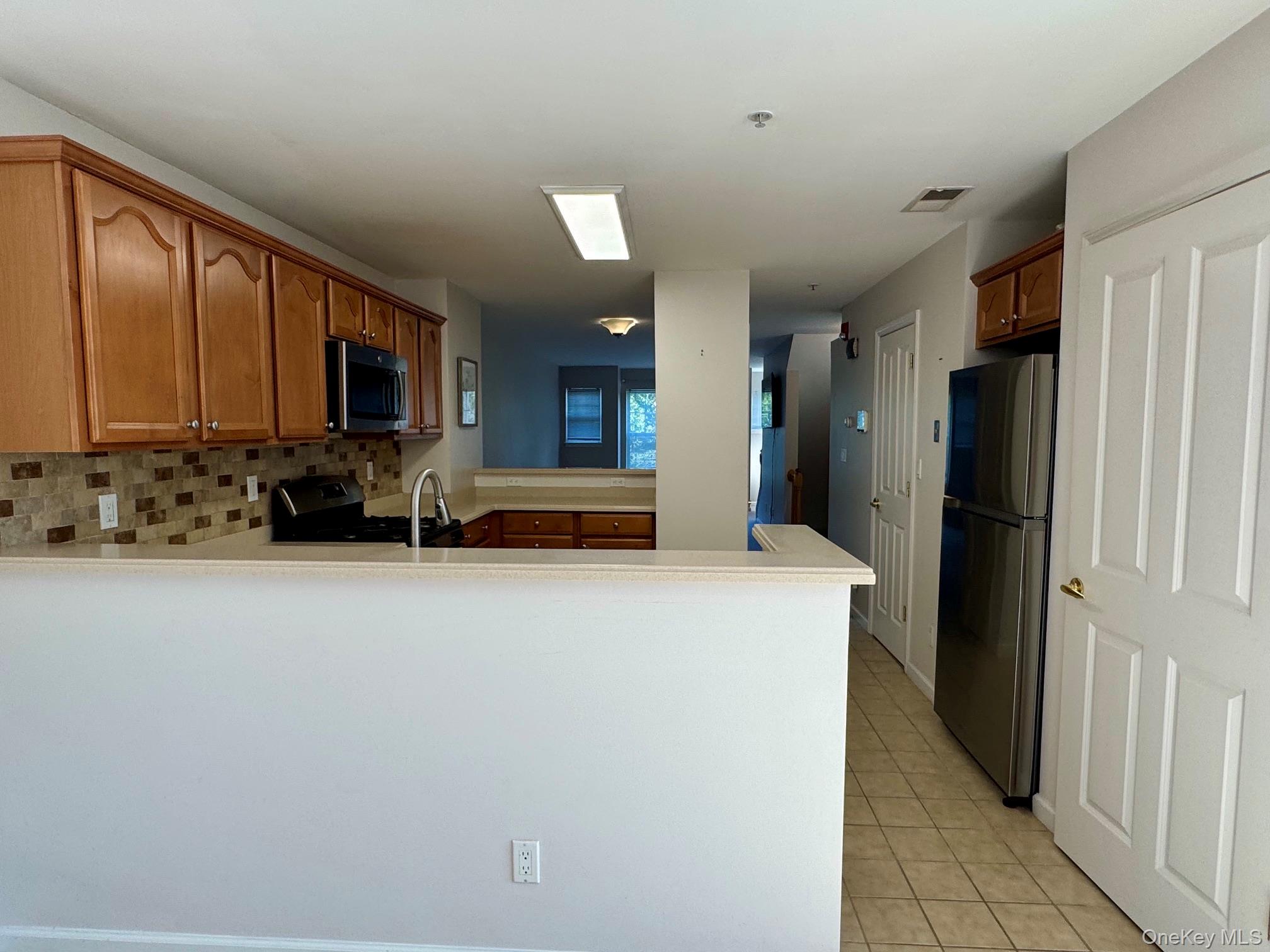 25 Fairways Drive 5 Property Photo 10
