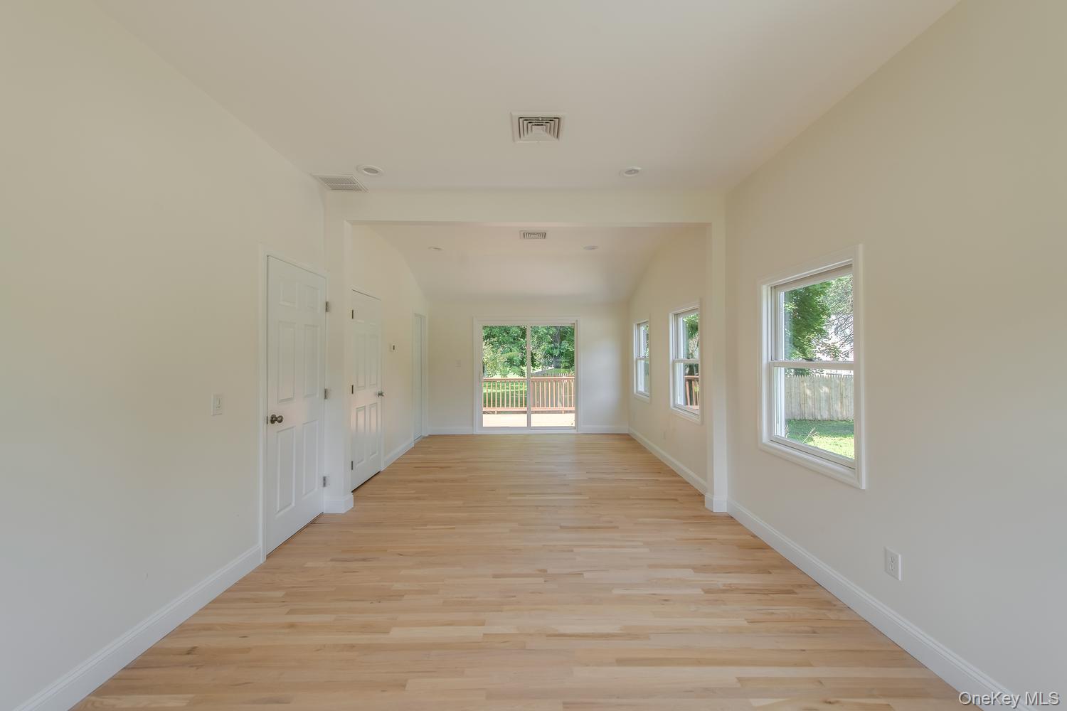 16 Trinity Place Property Photo 16