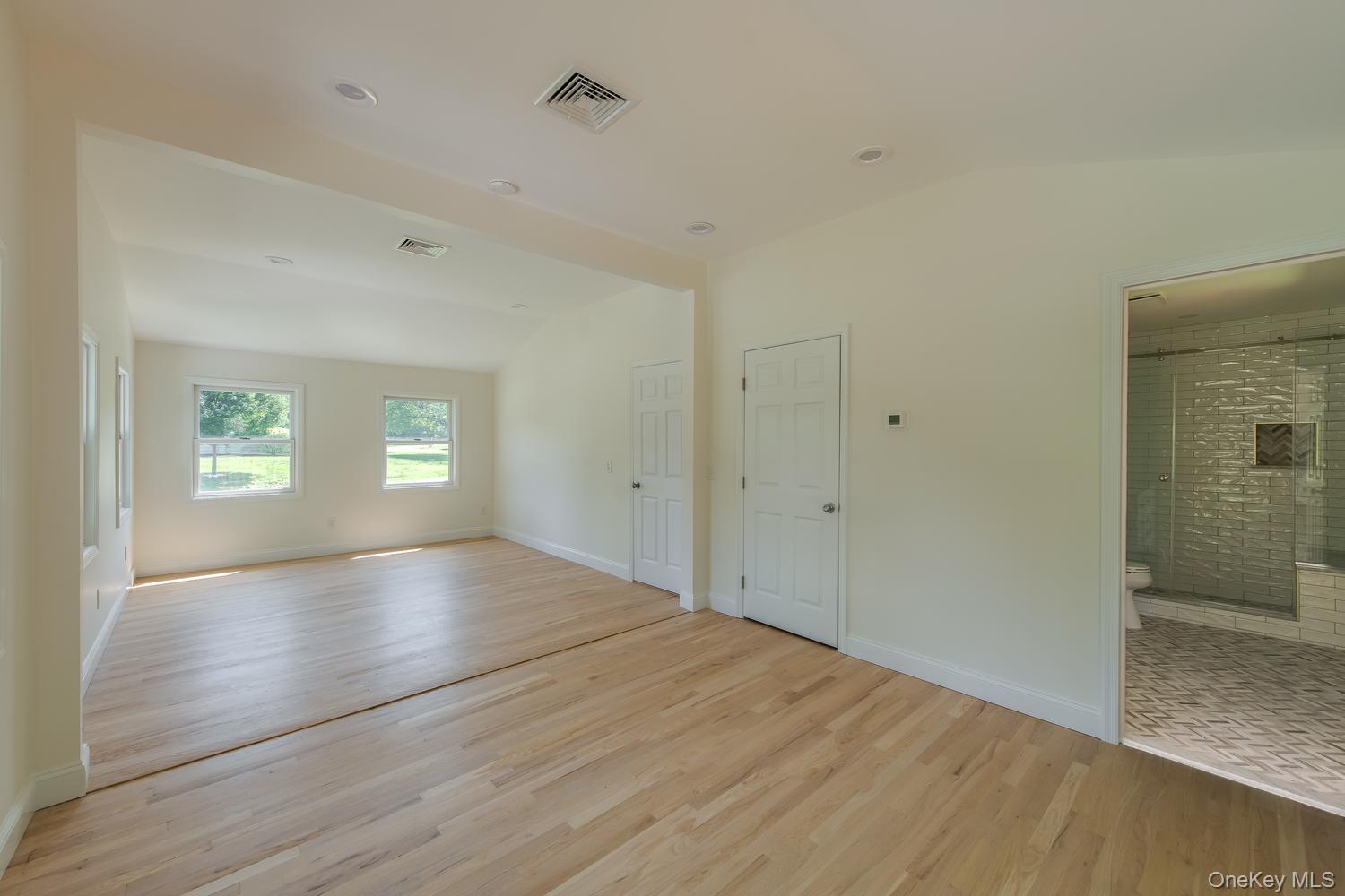 16 Trinity Place Property Photo 17