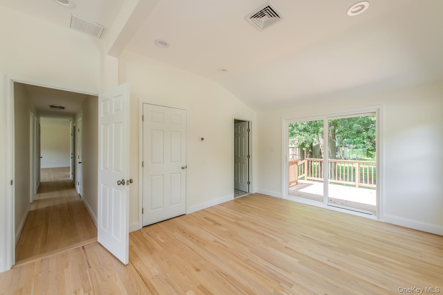 16 Trinity Place Property Photo 20