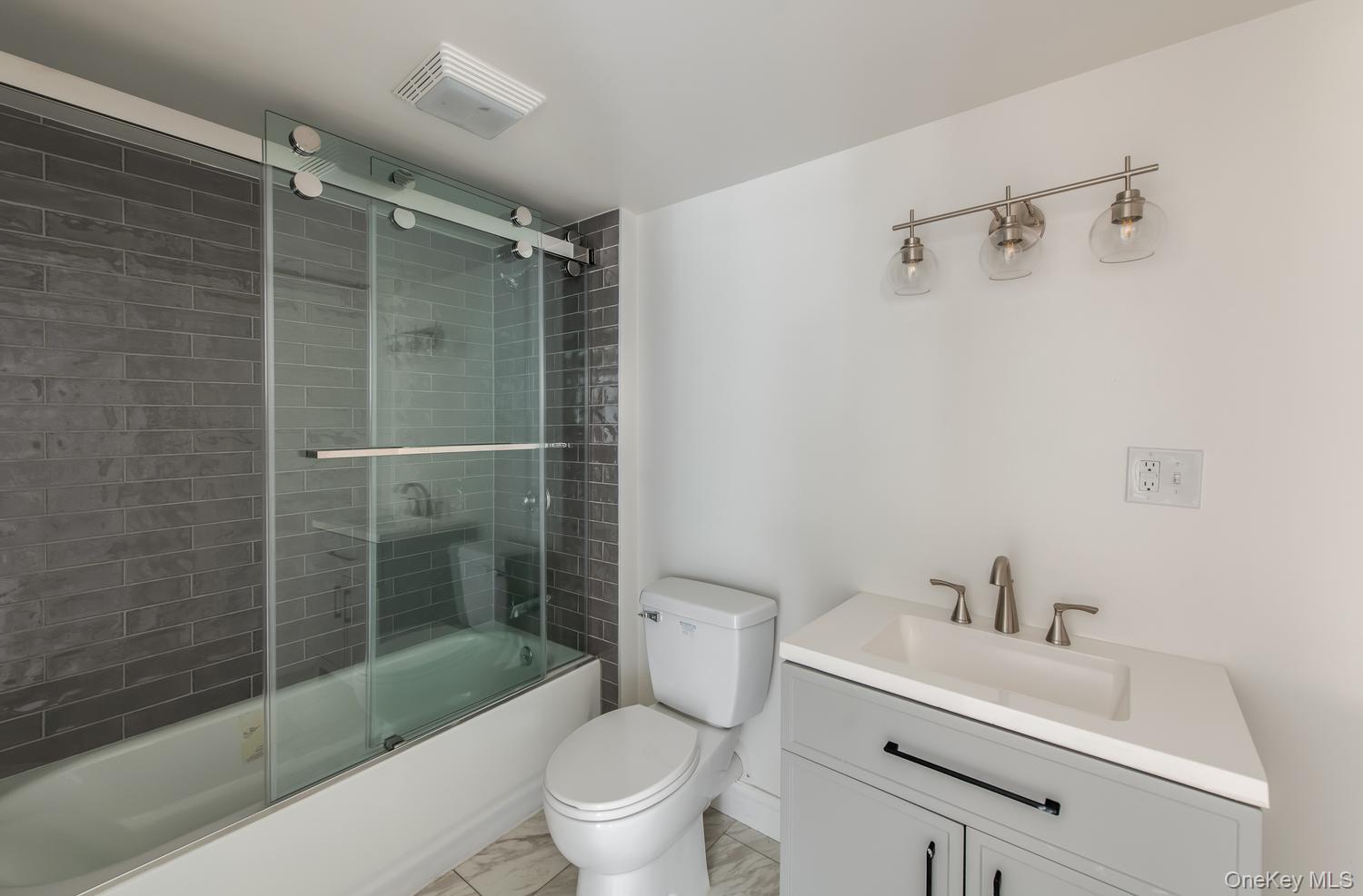 16 Trinity Place Property Photo 31