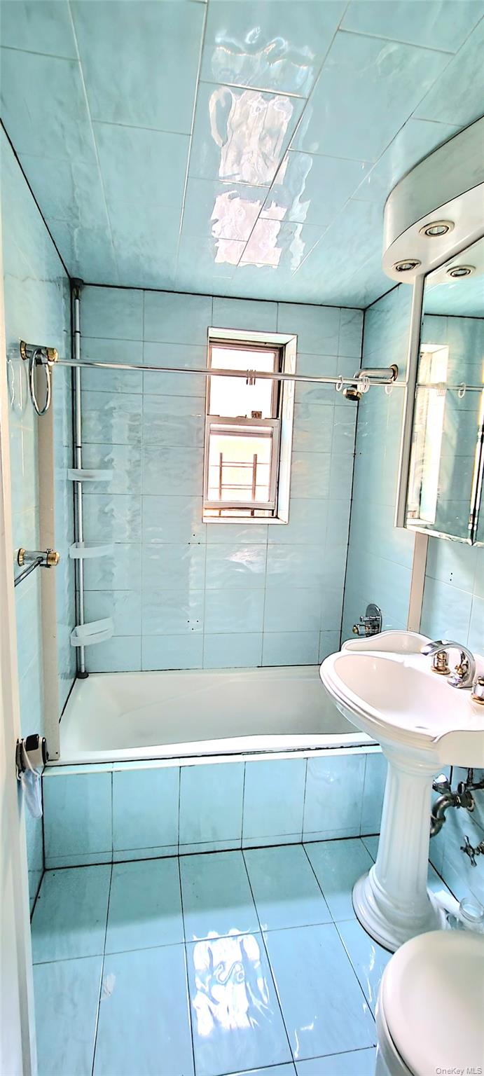 65-35 Yellowstone Boulevard 1d Property Photo 8