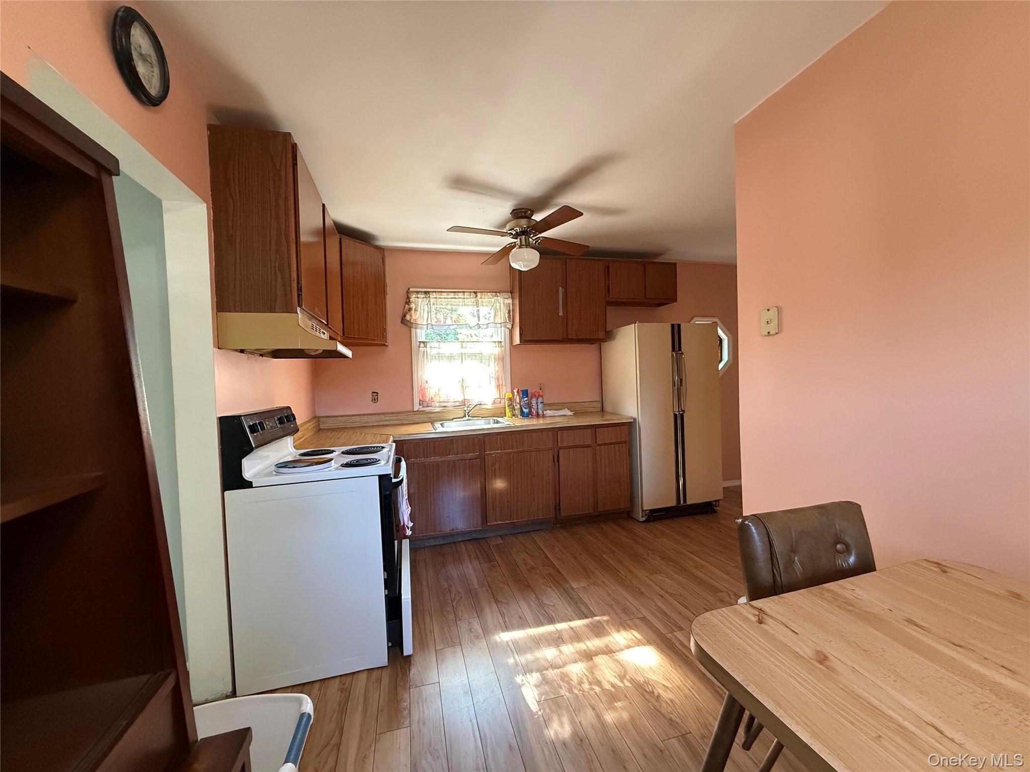 29 Maplewood Avenue Property Photo 13