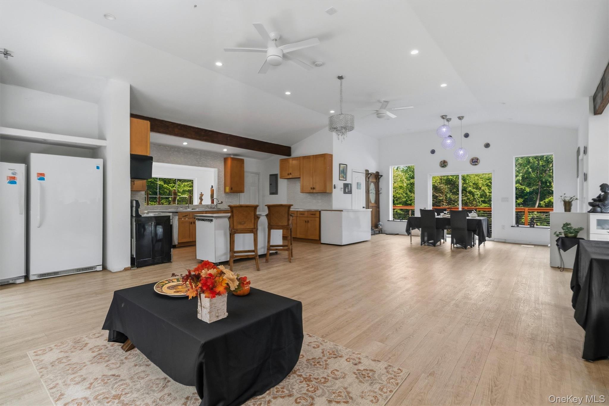 985 Cold Spring Road Property Photo 11