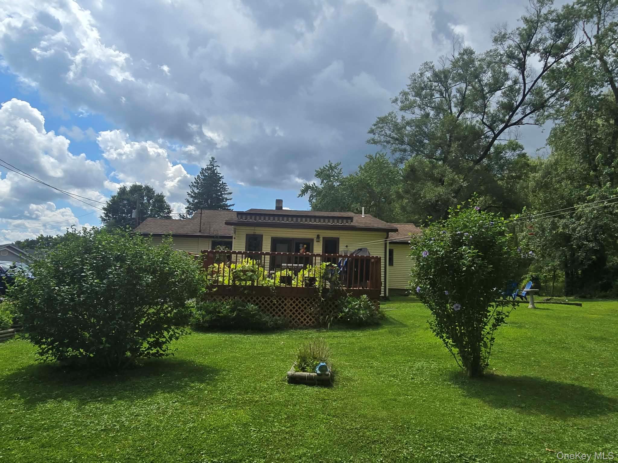 17 Green Lane Property Photo 2
