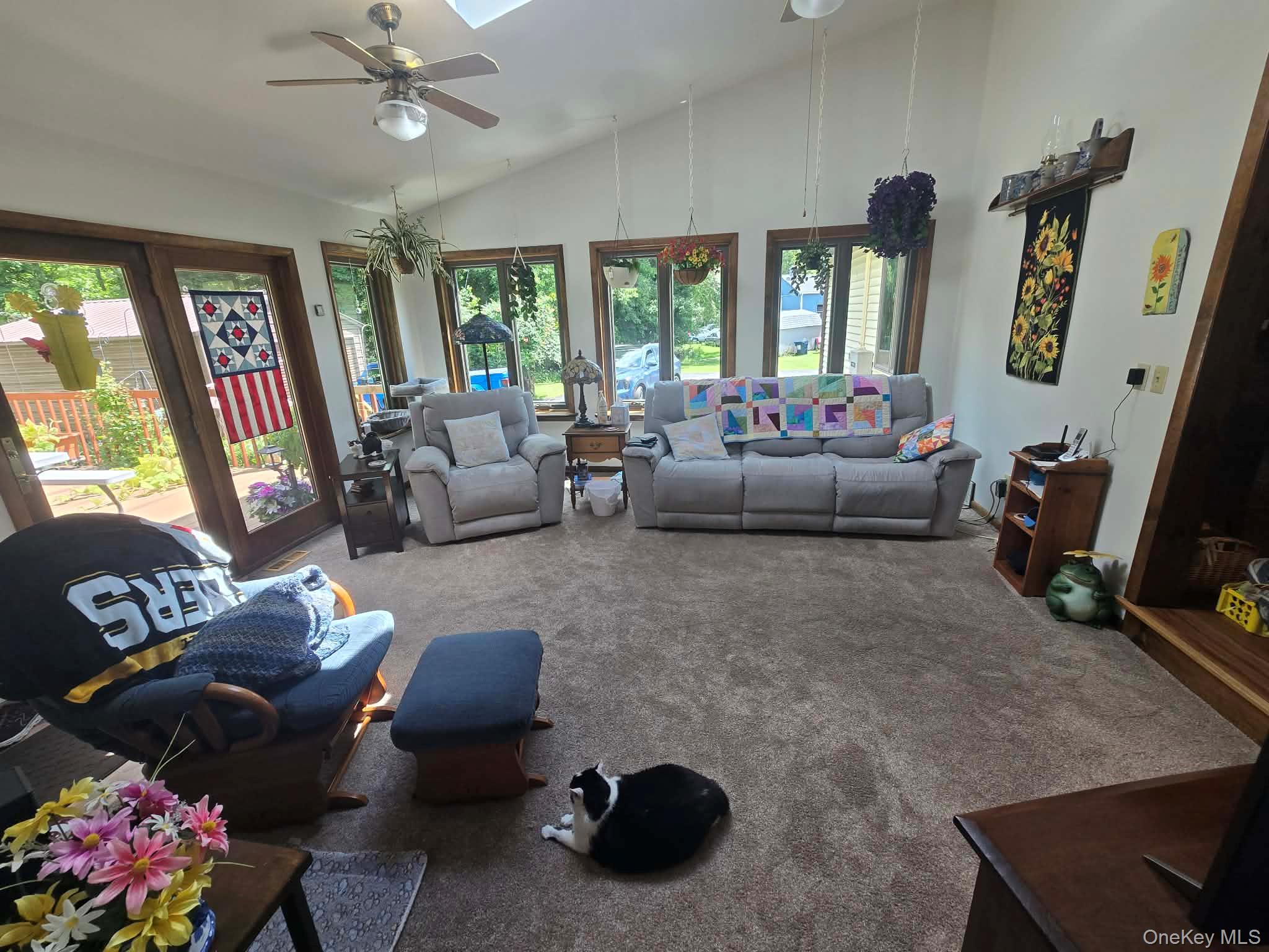 17 Green Lane Property Photo 11